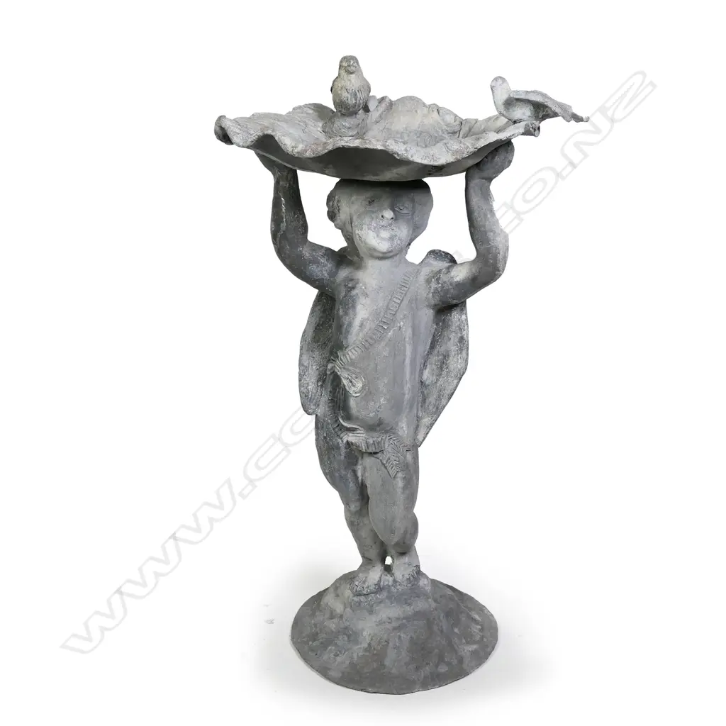 A vintage lead birdbath Image 1++