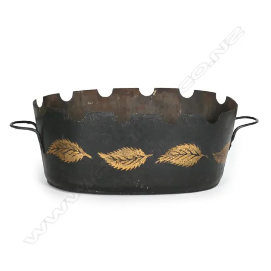 An 18thC French tôle peinte glass cooler (verrièr rafraîchissoir)