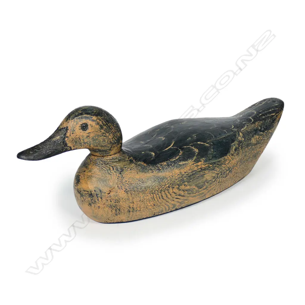 A c.1940 carved and painted solid wood duck decoy Image 1++