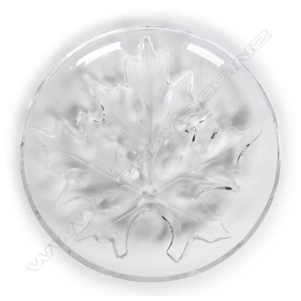 A Lalique glass shallow dish Image 1++