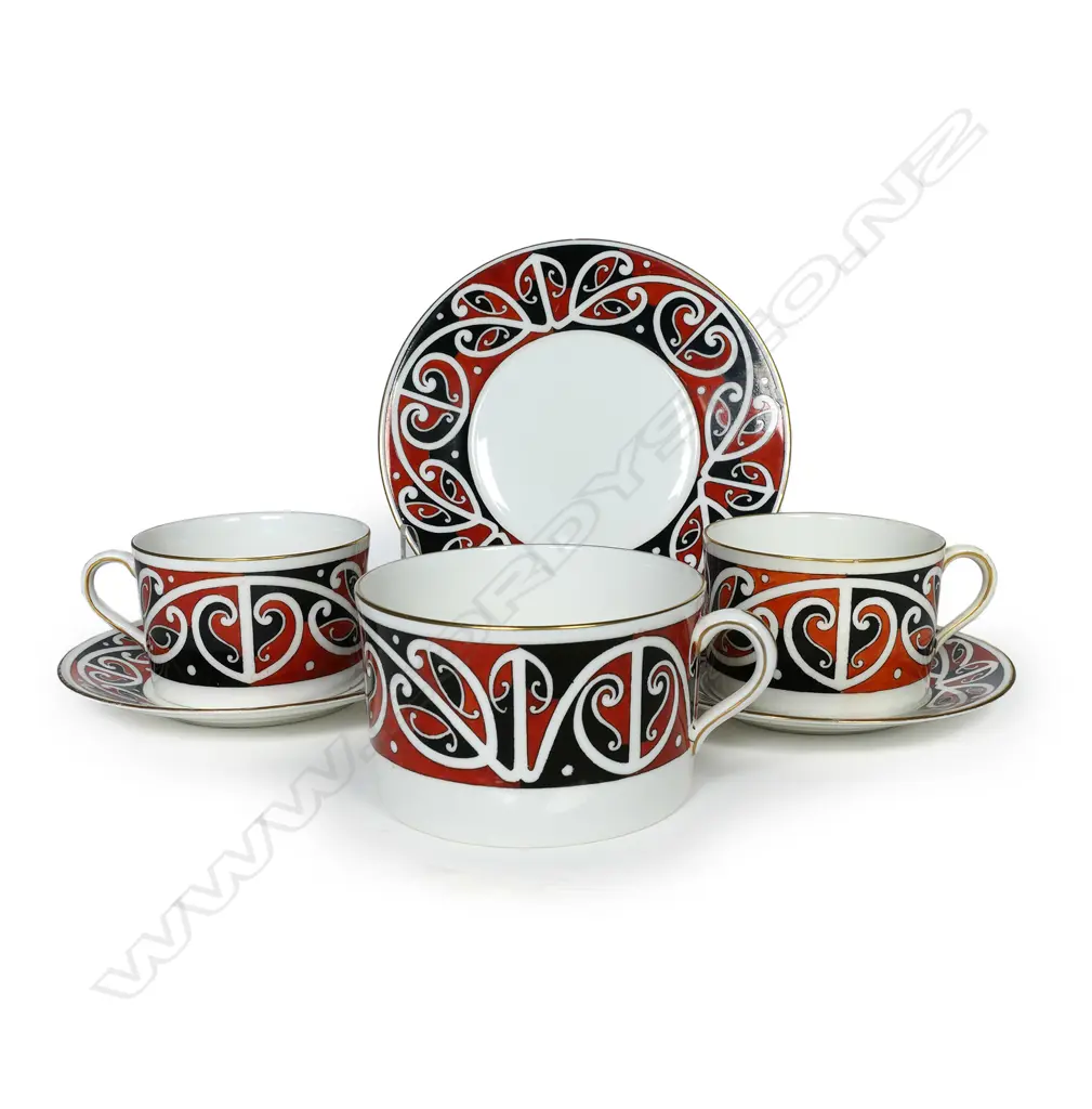 Three Royal Doulton ‘Maori Art’ cups and saucers Image 1++