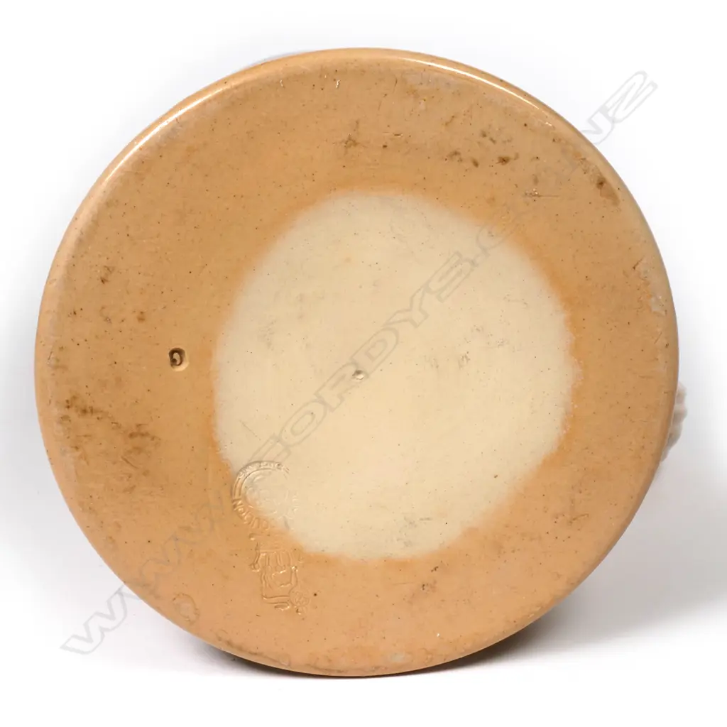 A Royal Doulton ‘Maori Art’ stoneware mug Image 1++