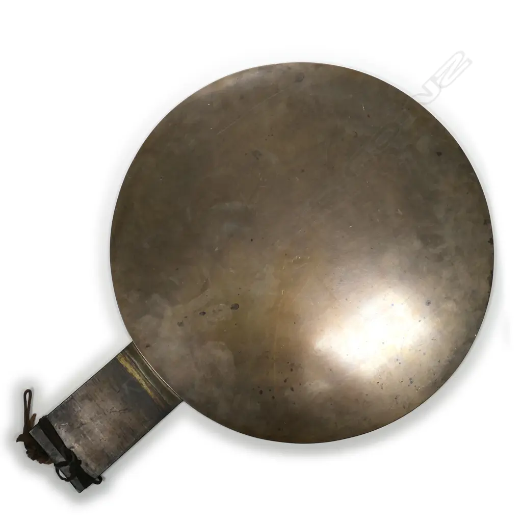 A large Chinese bronze mirror Image 1++