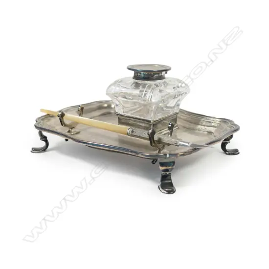 An Edwardian silver inkstand of Georgian style