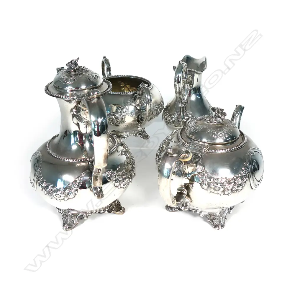 A Victorian silver four-piece tea and coffee service Image 1++