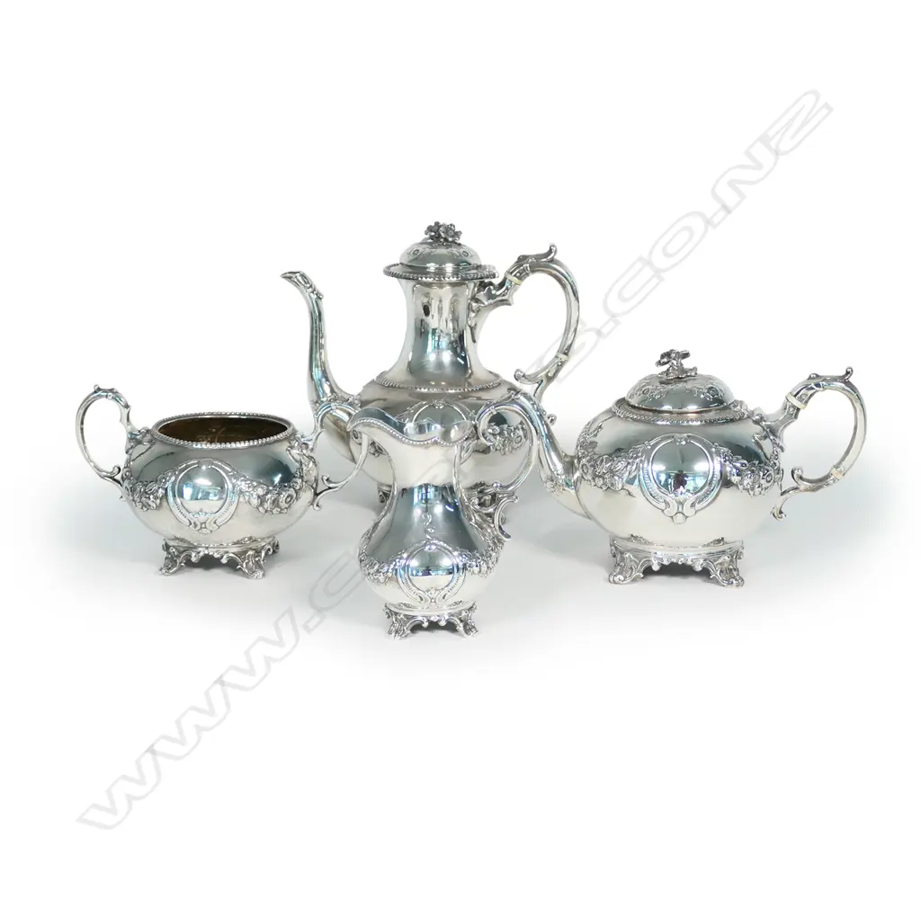 A Victorian silver four-piece tea and coffee service Image 1++