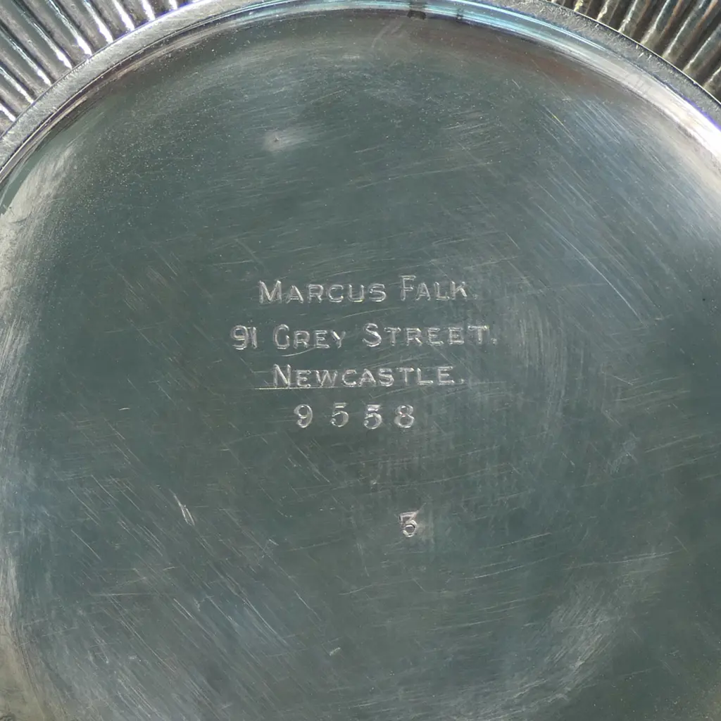 A Victorian silver four-piece tea service Image 1++