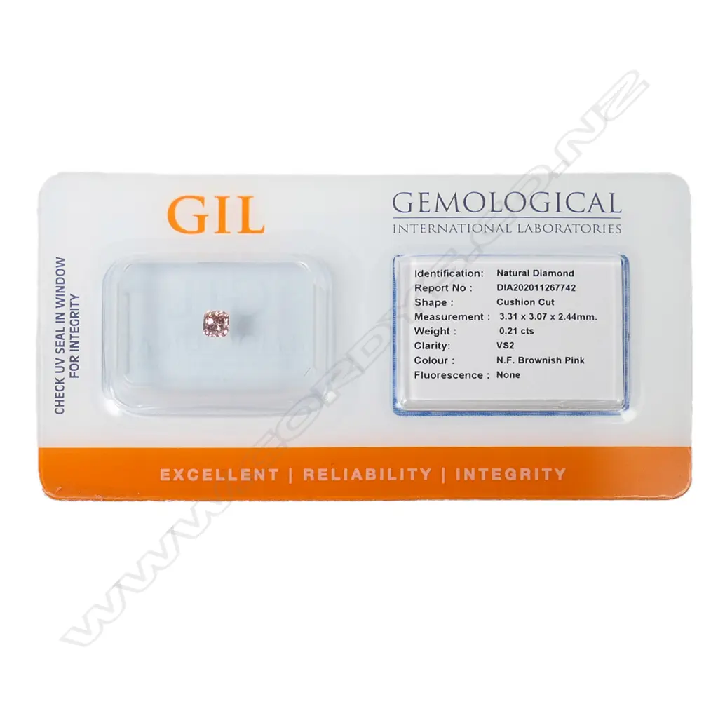 A 0.21ct natural fancy pink diamond Image 1++