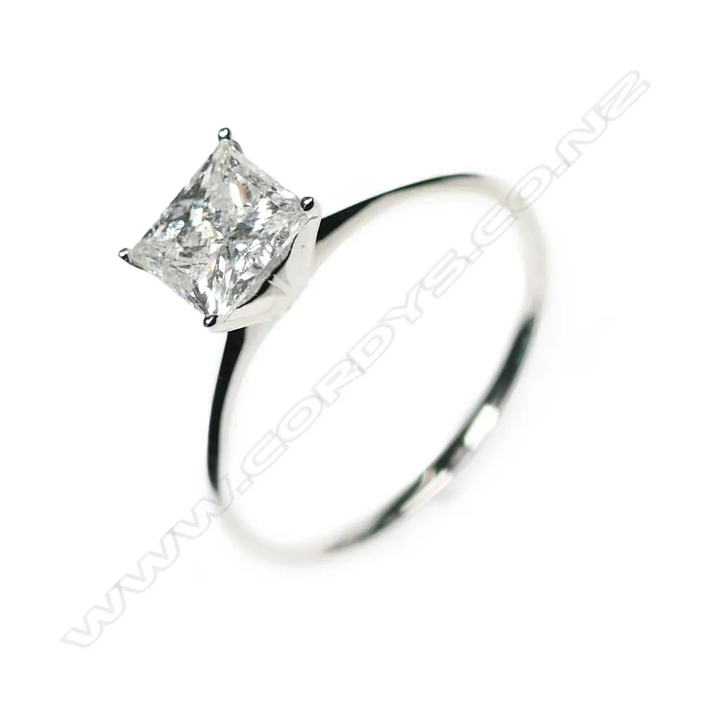 A 14ct white gold diamond solitaire ring Image 1++