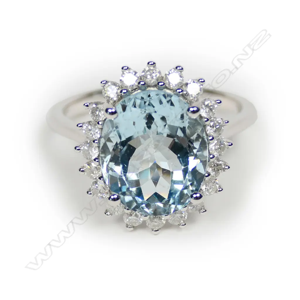 A 14ct white gold aquamarine and diamond ring Image 1++