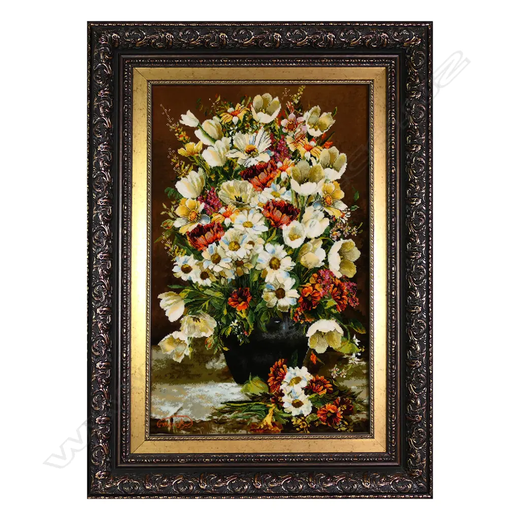 A fine Persian all silk hand knotted picture rug Image 1++