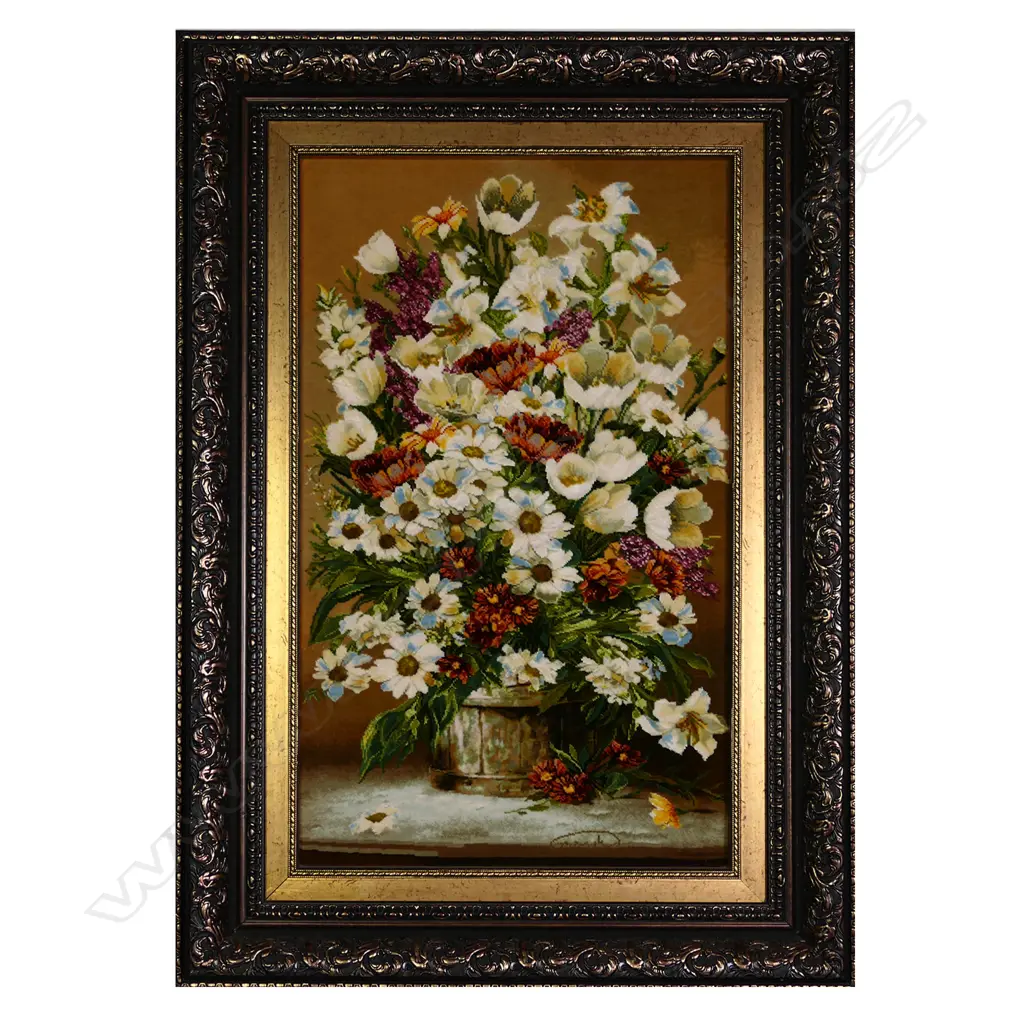 A fine Persian all silk hand knotted picture rug Image 1++