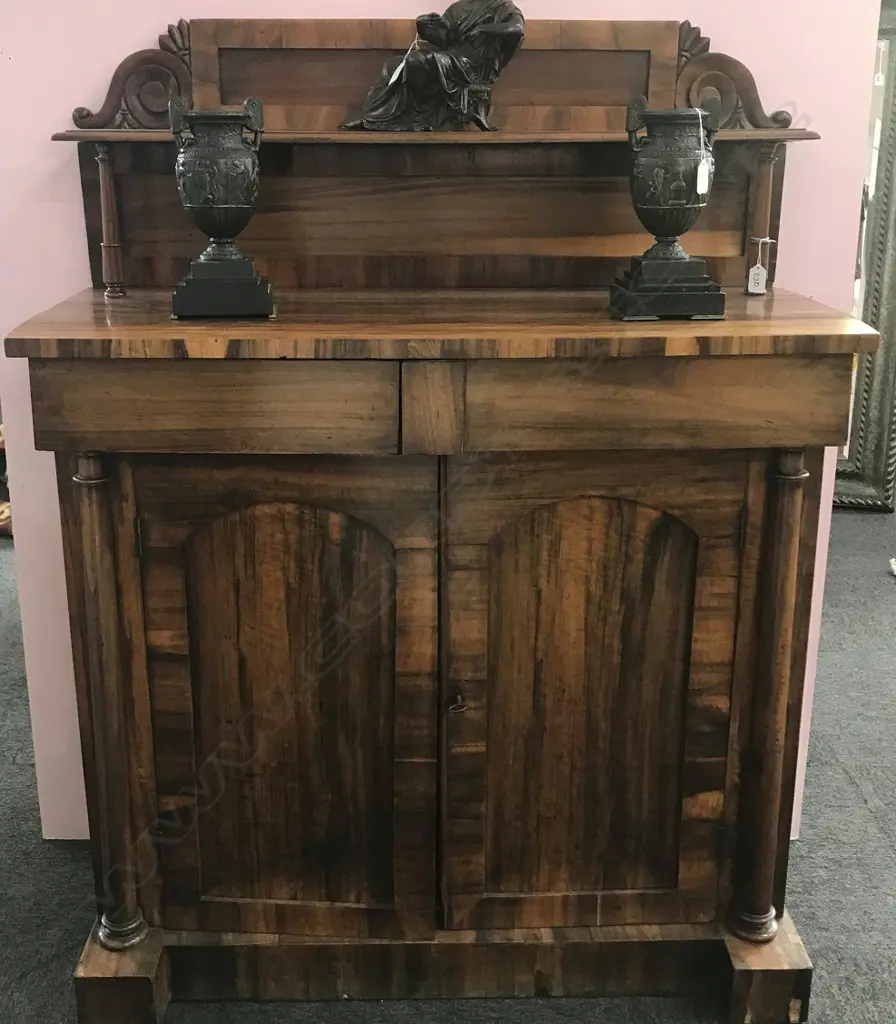 A Regency rosewood chiffonier Image 1++