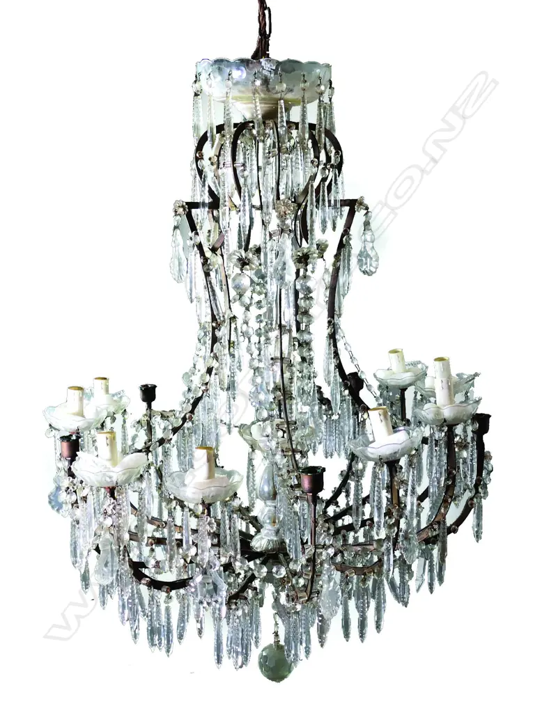 An antique crystal chandelier Image 1++