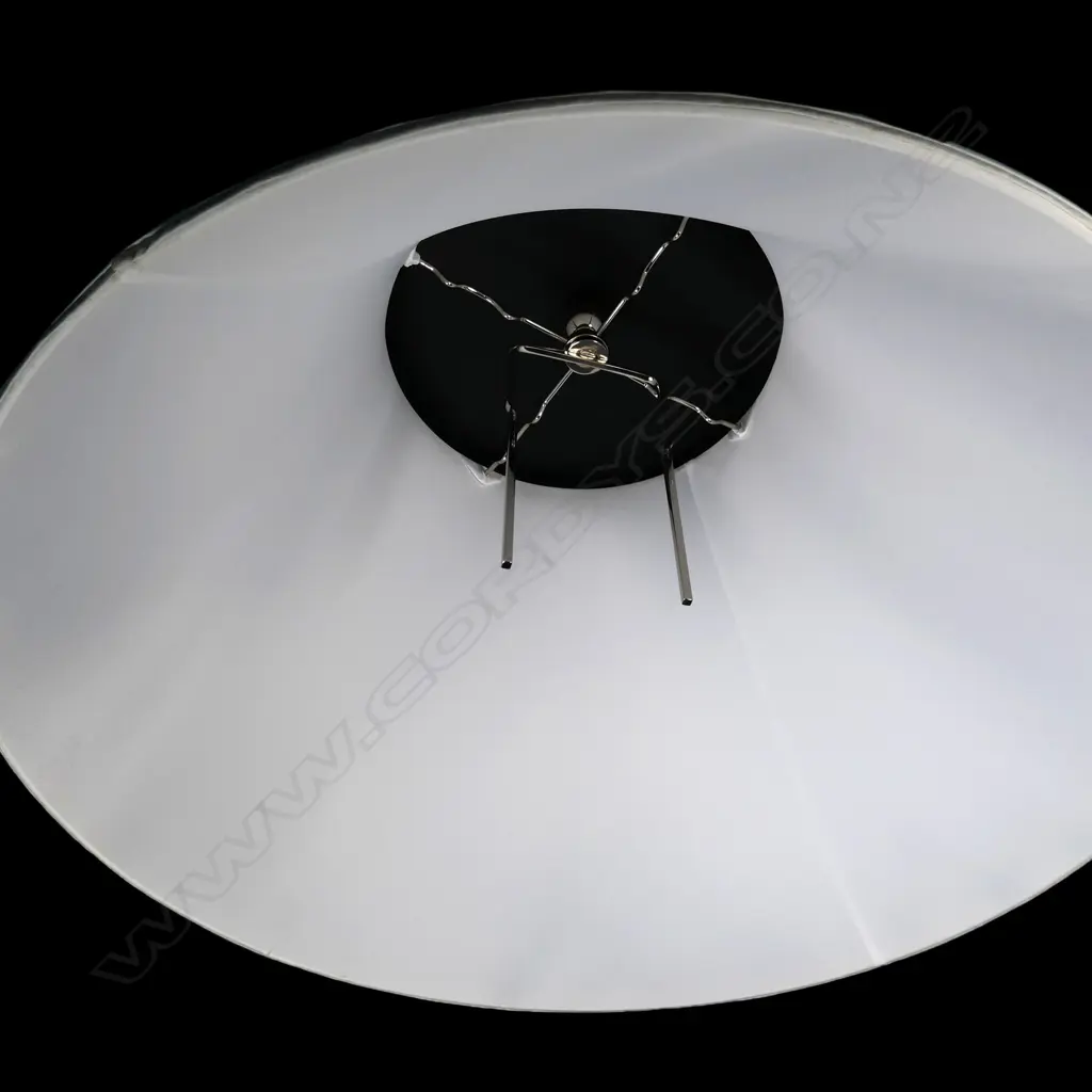 A pair of Ralph Lauren 'Daniela' crystal table lamps Image 1++