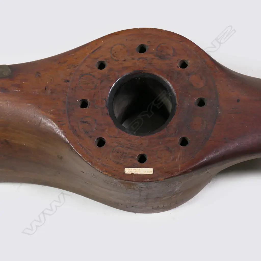A vintage wooden Cheetah X propeller from an Airspeed Oxford Image 1++