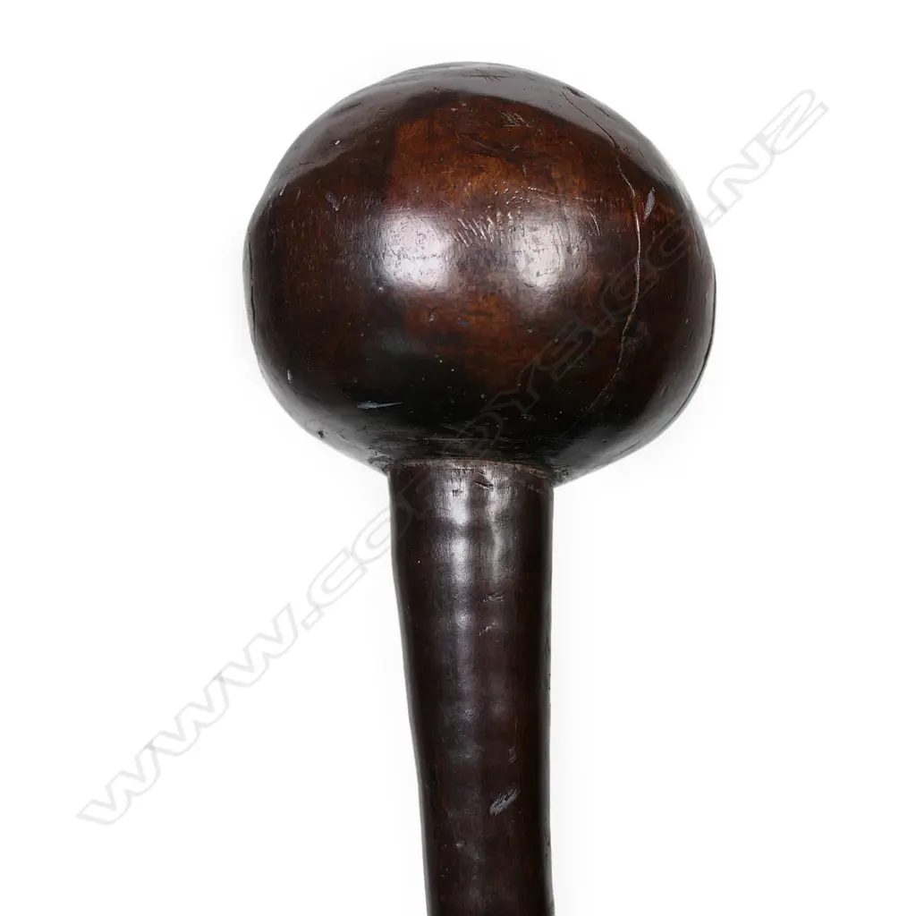 A 19thC Fijian hardwood ula (throwing club) Image 1++