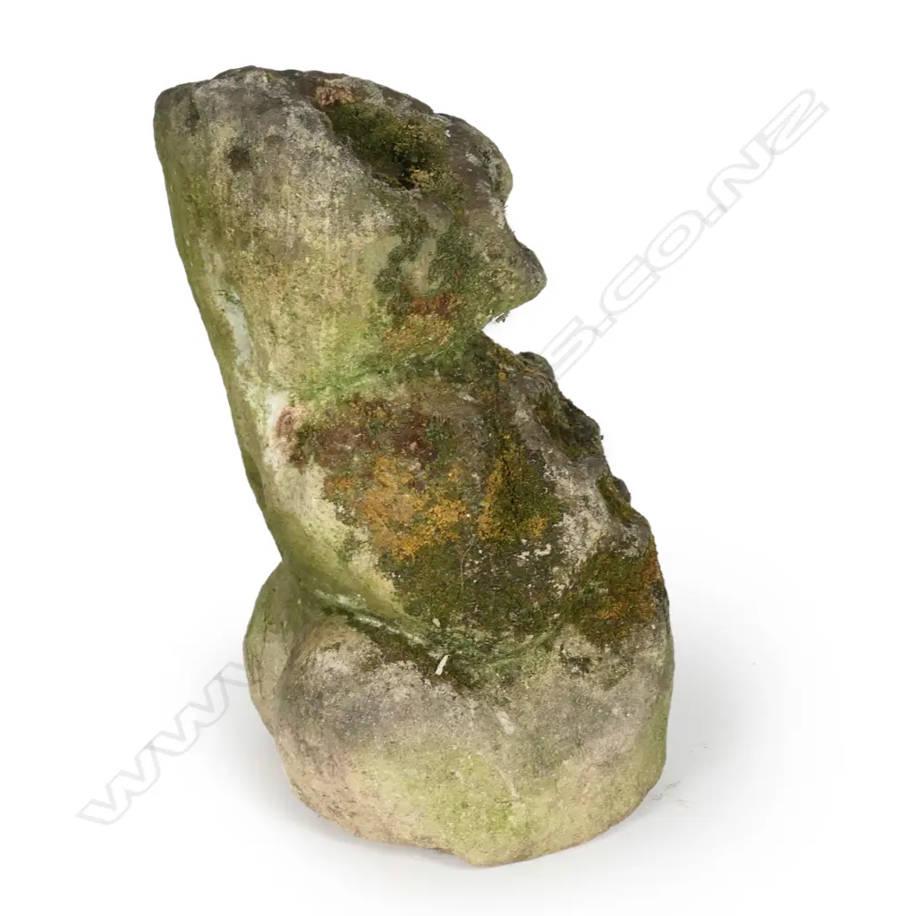 An uncommon old carved stone Maori kumara god (Rongo) Image 1++