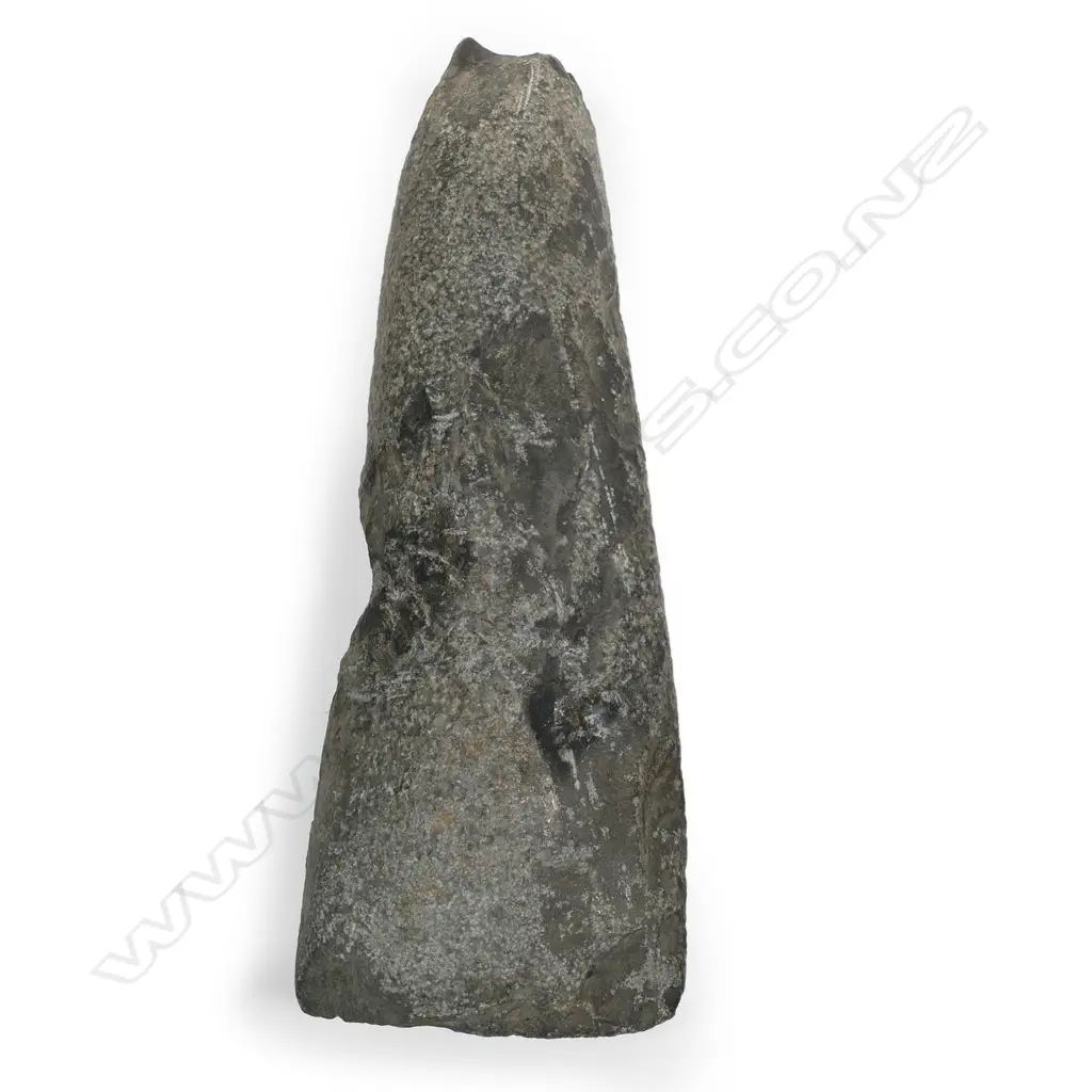 A Maori pre-European stone toki (adze) Image 1++
