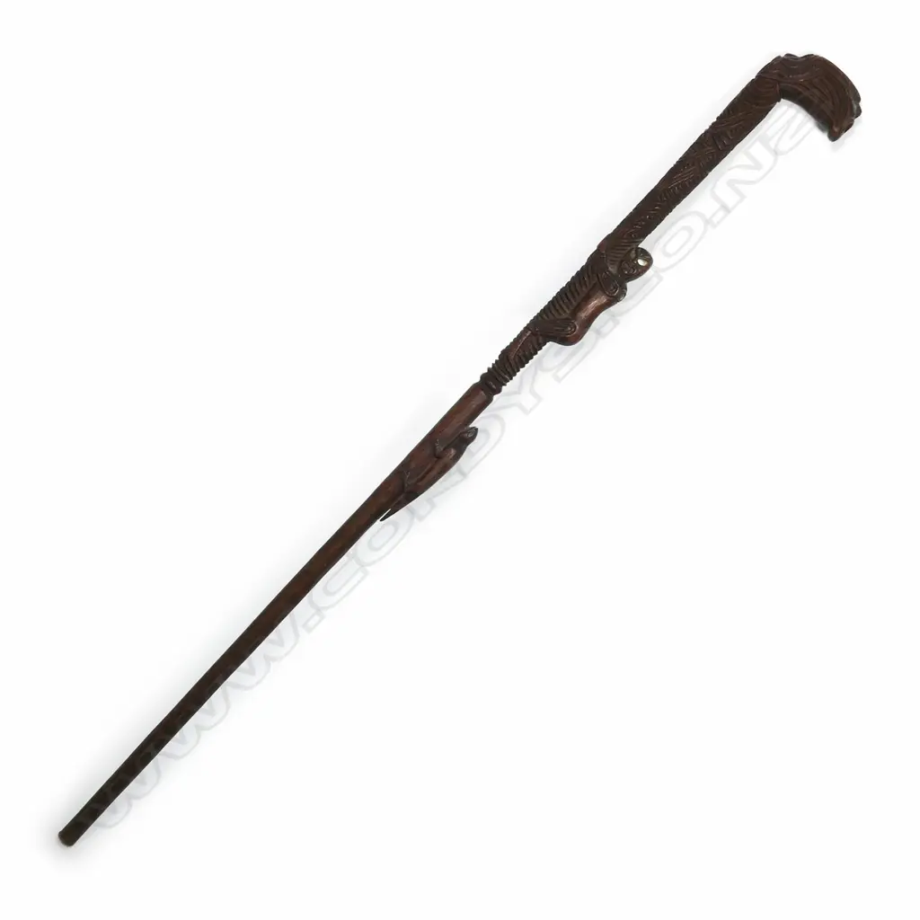 A late 19thC Maori carved tokotoko (walking stick) Image 1++
