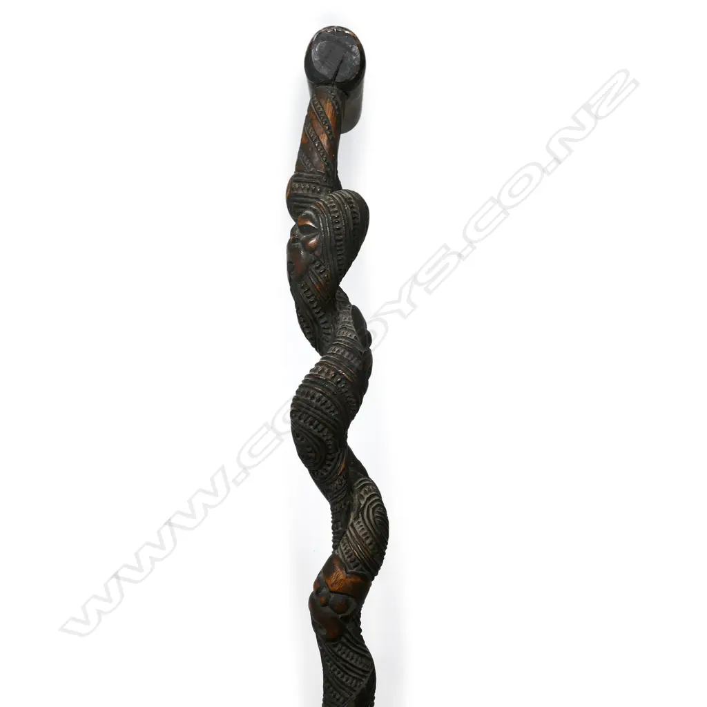 A late 19thC Maori carved tokotoko (walking stick) Image 1++