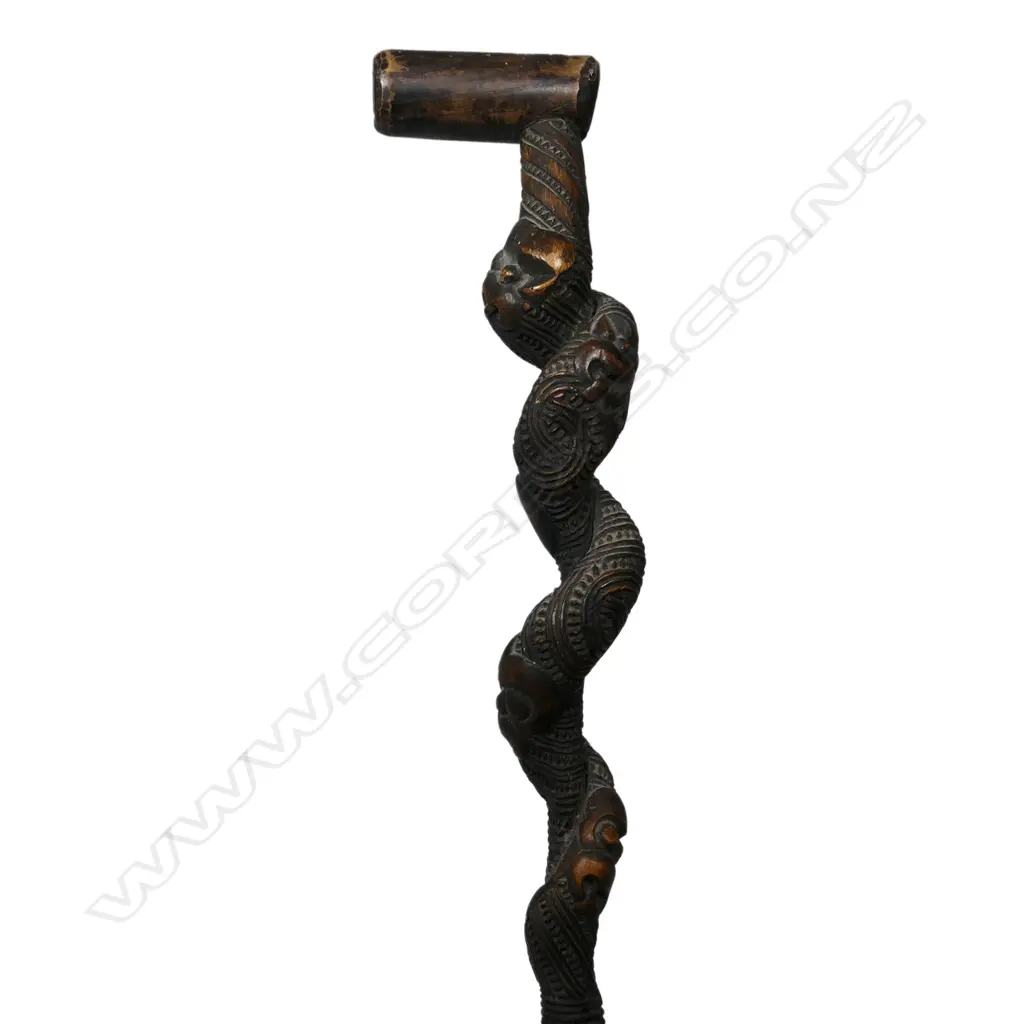A late 19thC Maori carved tokotoko (walking stick) Image 1++