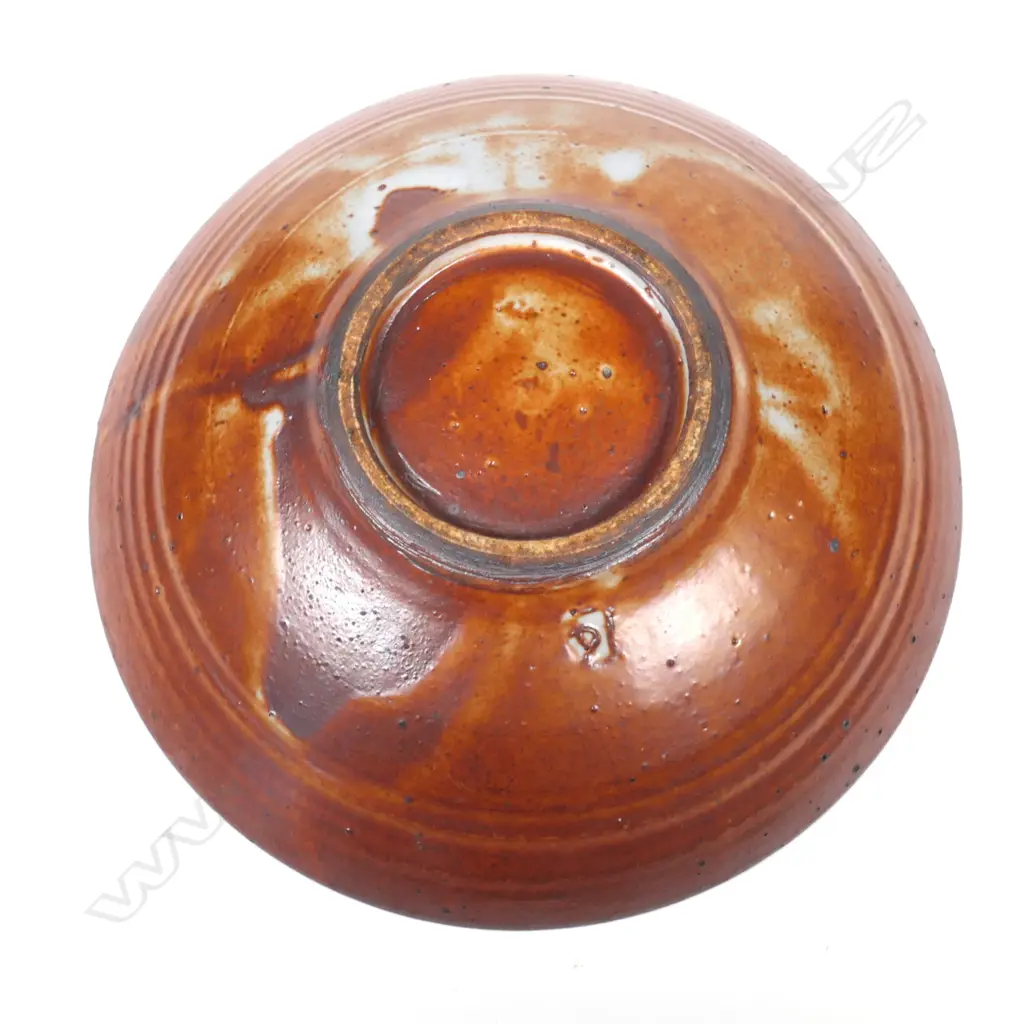Len Castle shino glazed shallow bowl Image 1++