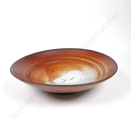 Len Castle shino glazed shallow bowl