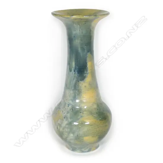 A good Briar Gardner tall vase