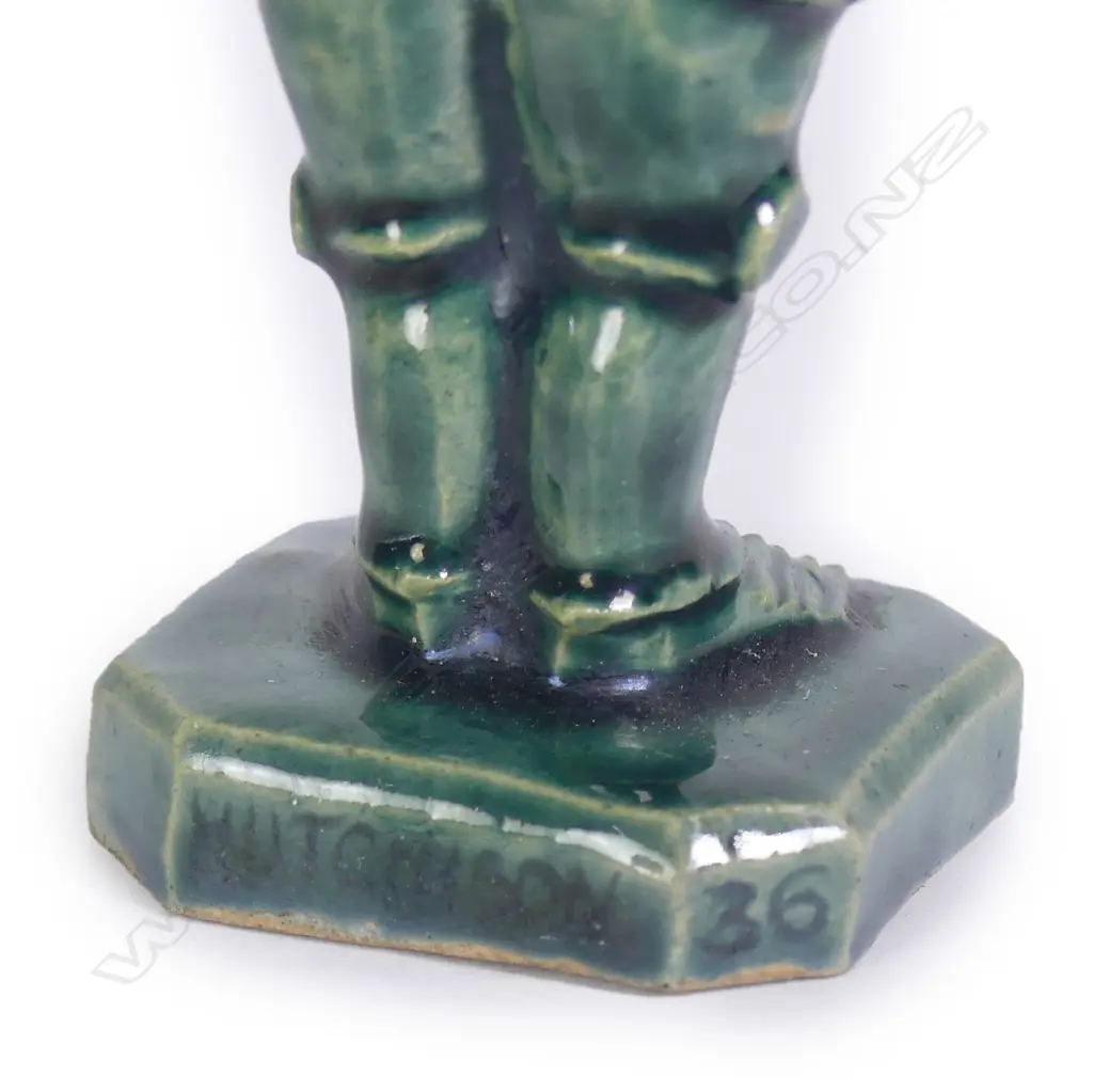 A N.Z. Jack Hutchison pottery knight figure Image 1++