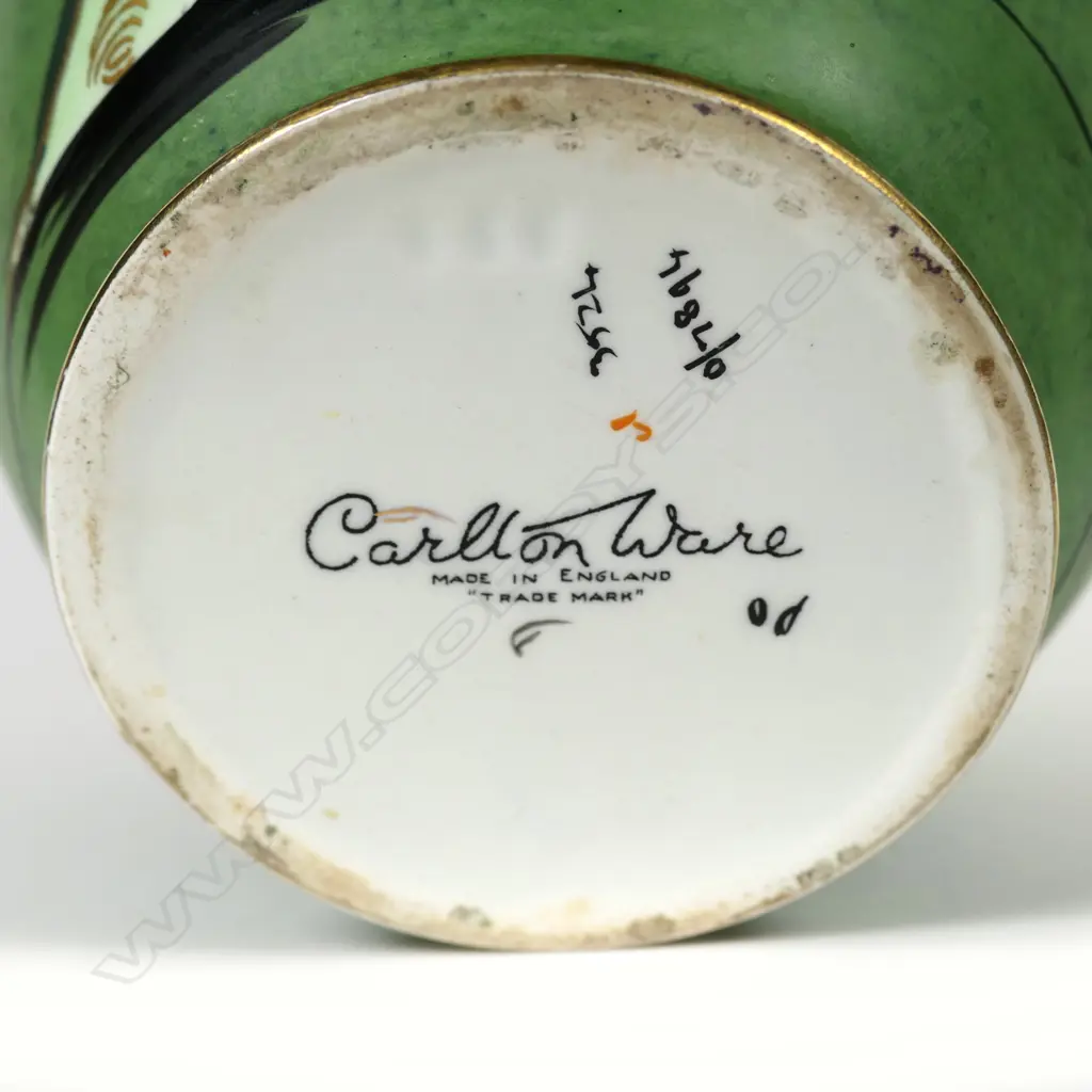 A Carlton Ware Parkland vase Image 1++