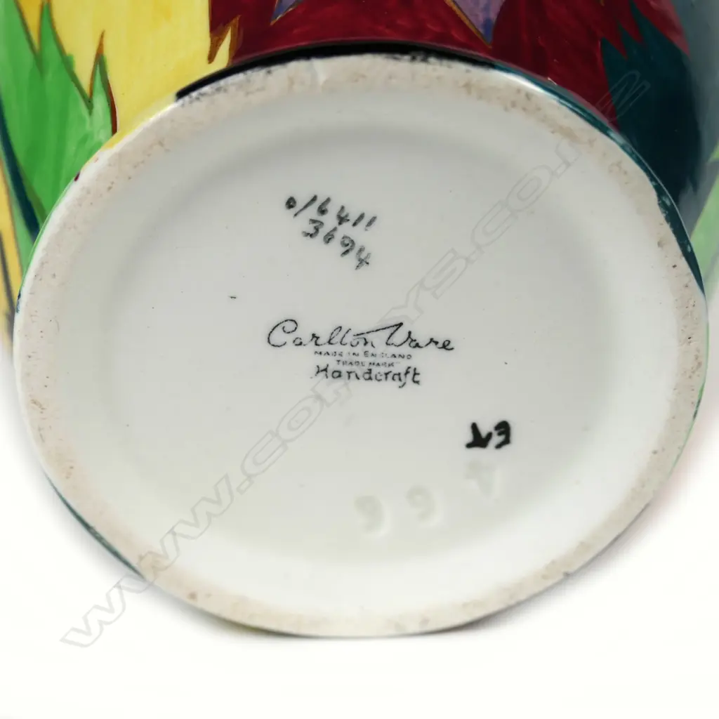 A Carlton Ware 'Handcraft' Anemone pattern vase Image 1++