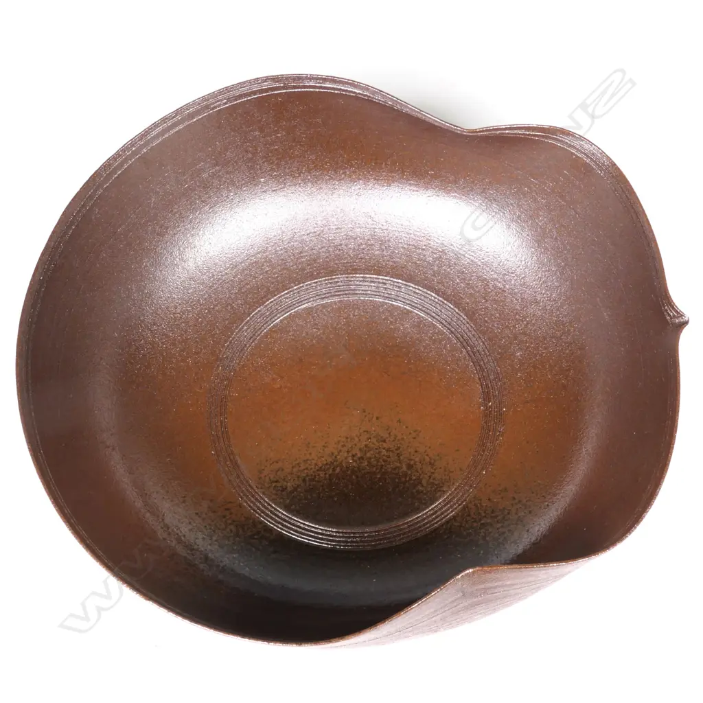 A Japanese Bizen pottery fine bowl Image 1++