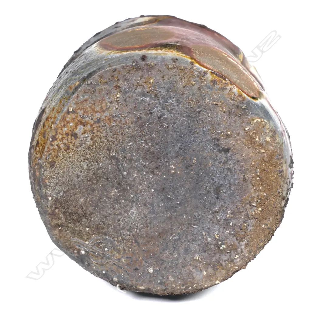 A Japanese Bizen studio pottery vase Image 1++