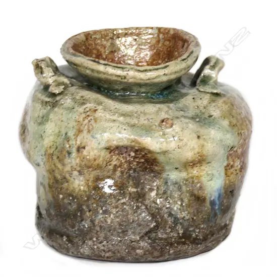 A Japanese Shigaraki studio pottery vase