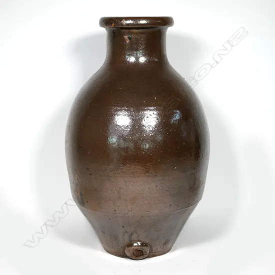 A large Japanese Echizen ware storage jar