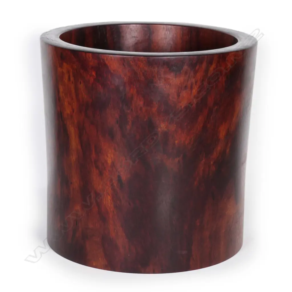 A large Chinese rosewood brushpot Image 1++