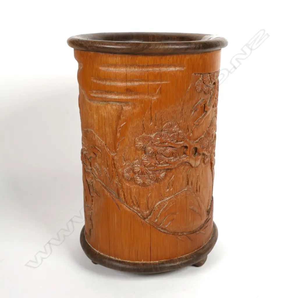 A Chinese carved bamboo brush pot Image 1++