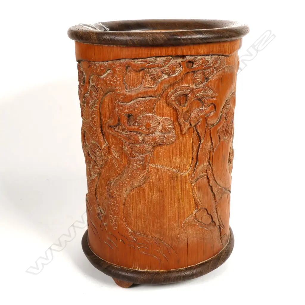 A Chinese carved bamboo brush pot Image 1++