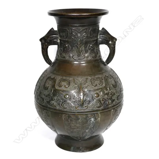 A large old Chinese bronze vase