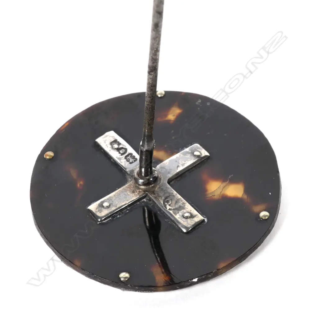 An Edwardian silver and tortoiseshell hatpin Image 1++