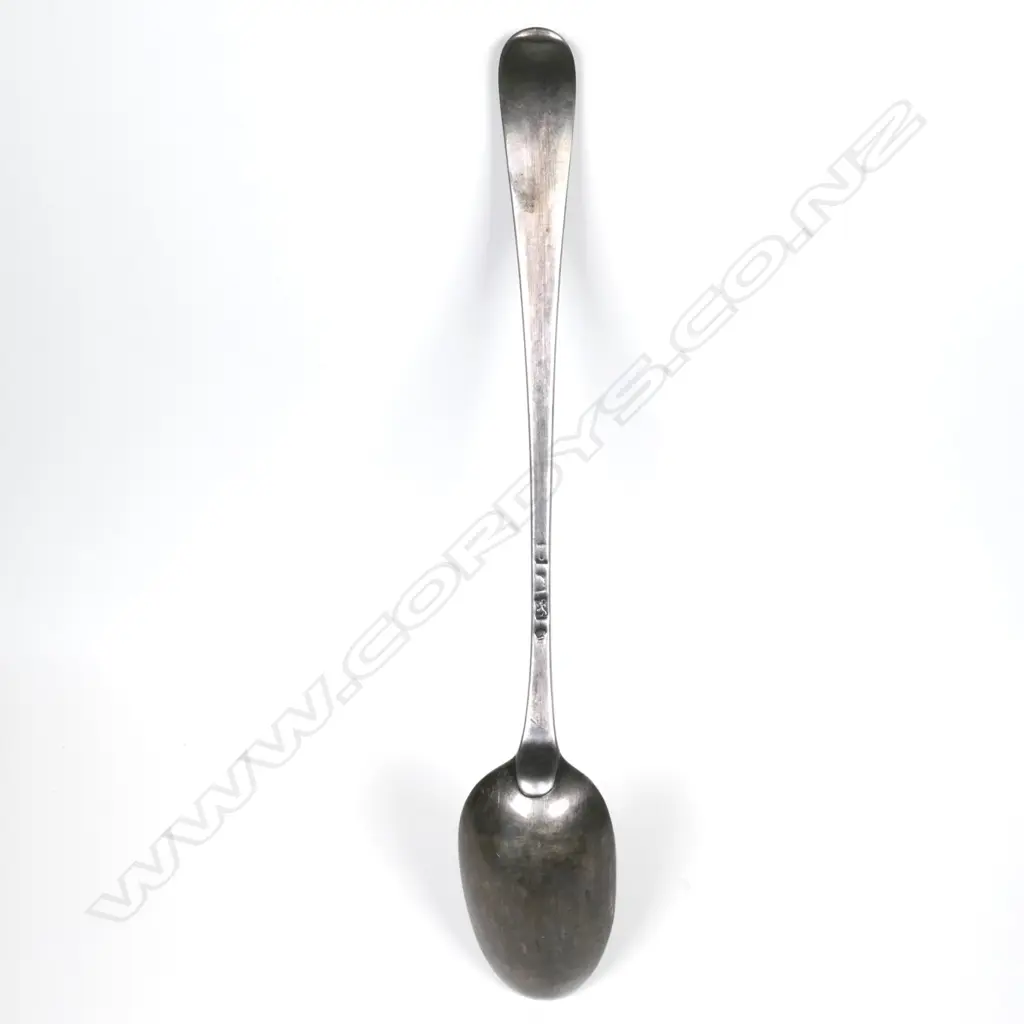 A George III silver gravy strainer spoon Image 1++