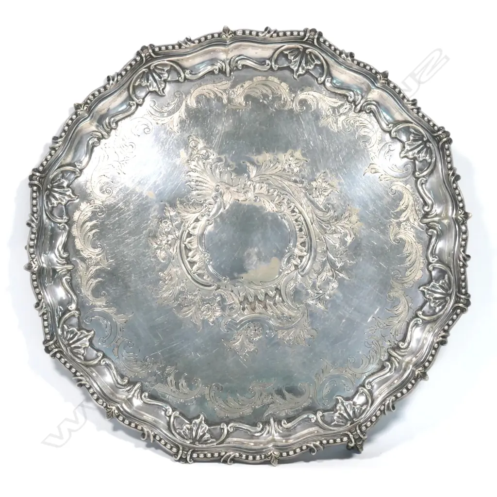A late Victorian silver plate fancy banquet salver Image 1++