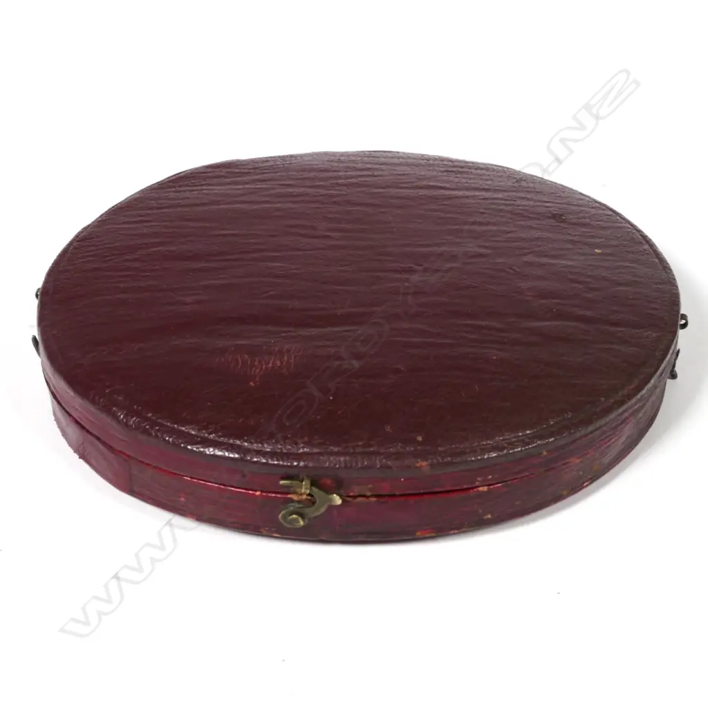 A Regency portrait miniature on ivory of a young gentleman Image 1++