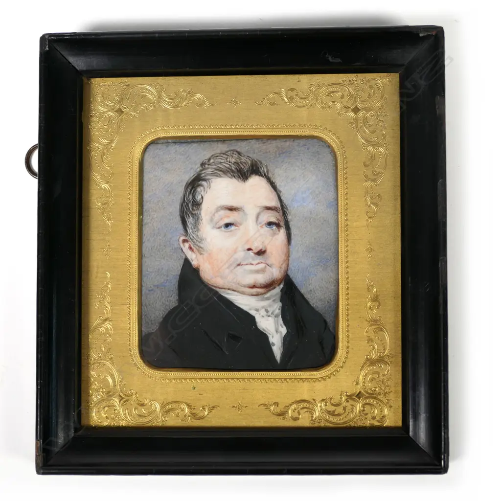 A 19thC portrait miniature on ivory of a gentleman Image 1++