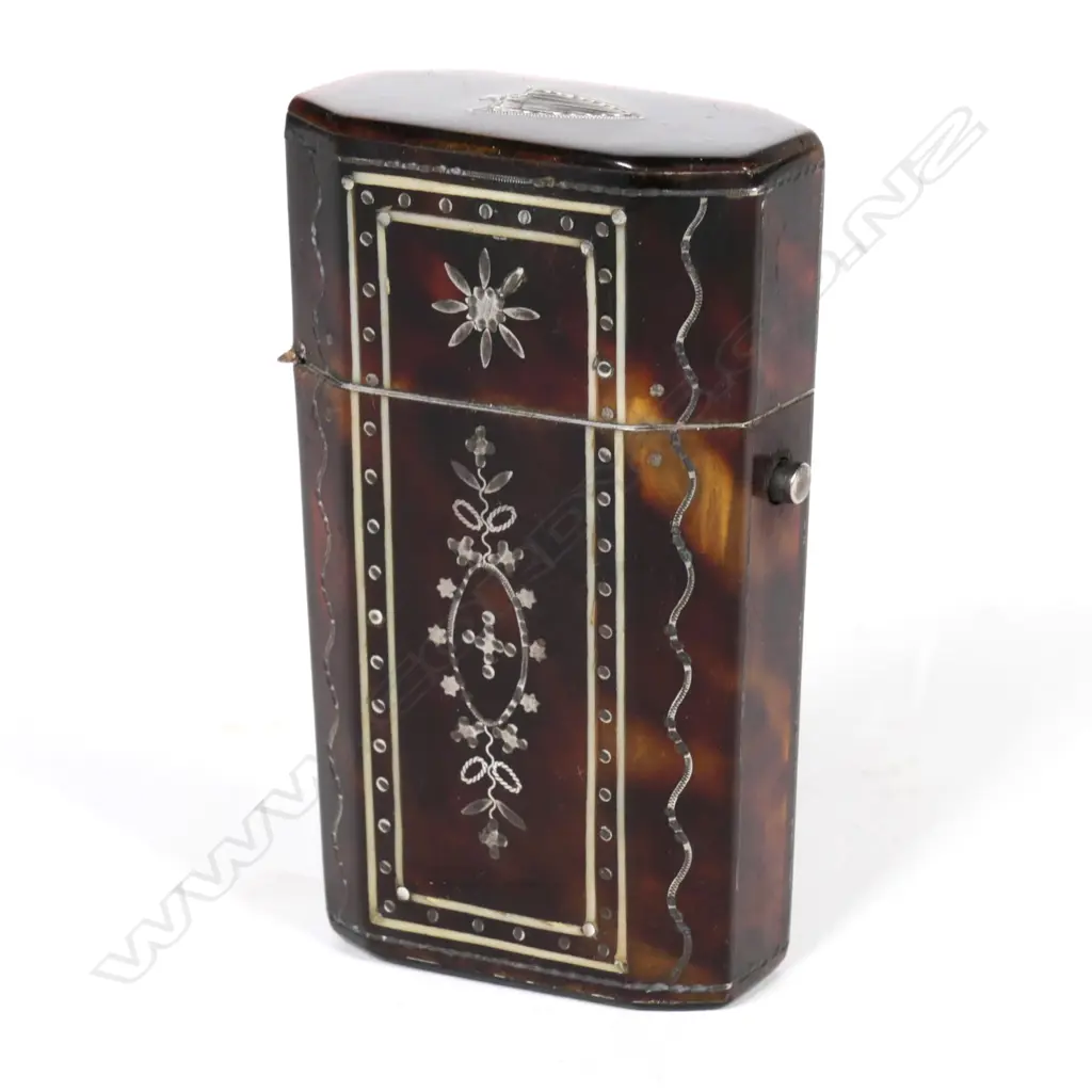 A 19thC tortoiseshell étui Image 1++