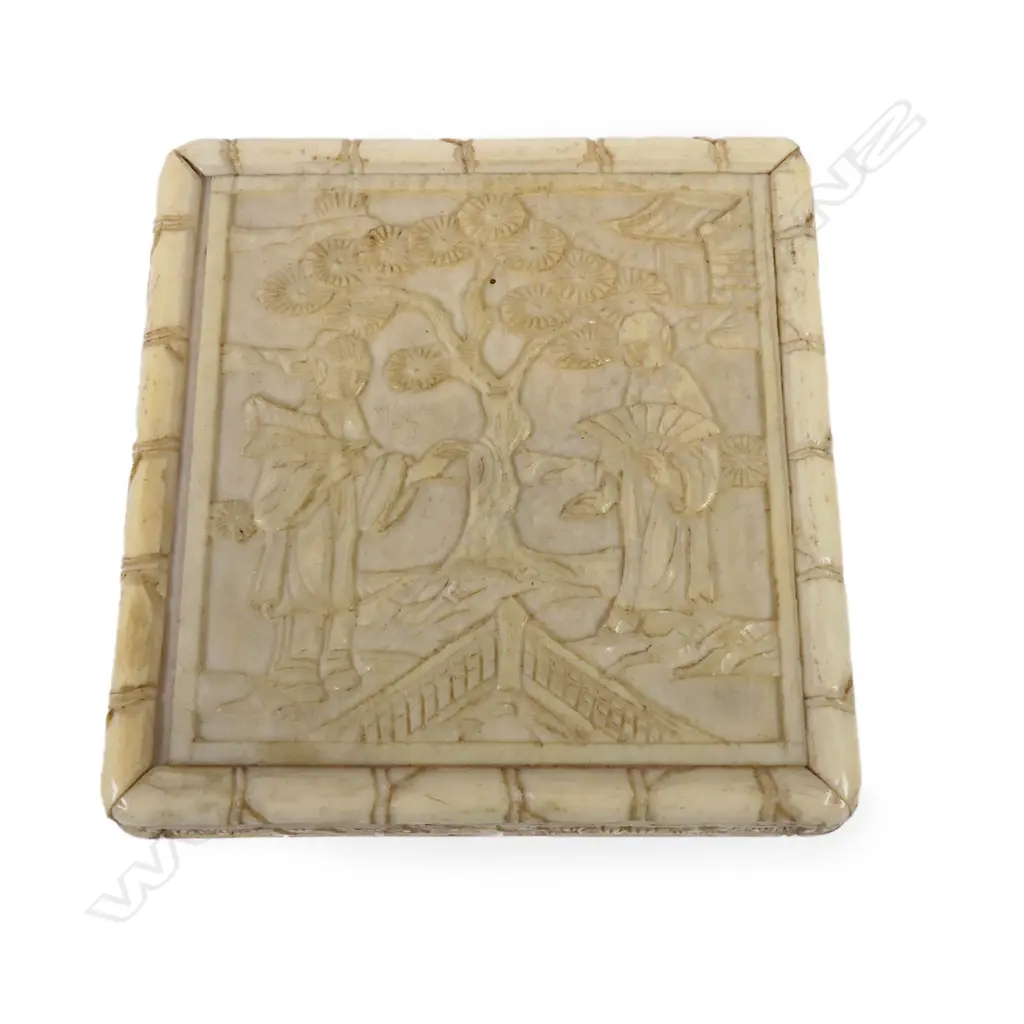 A 19thC Chinese finely carved ivory box puzzle Image 1++
