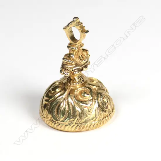 A 9ct gold and onyx seal