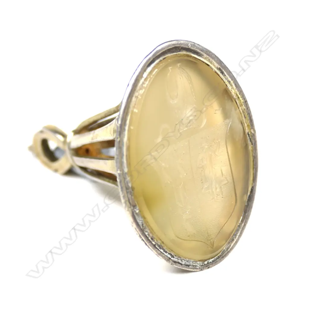 A Victorian silver gilt fob seal Image 1++