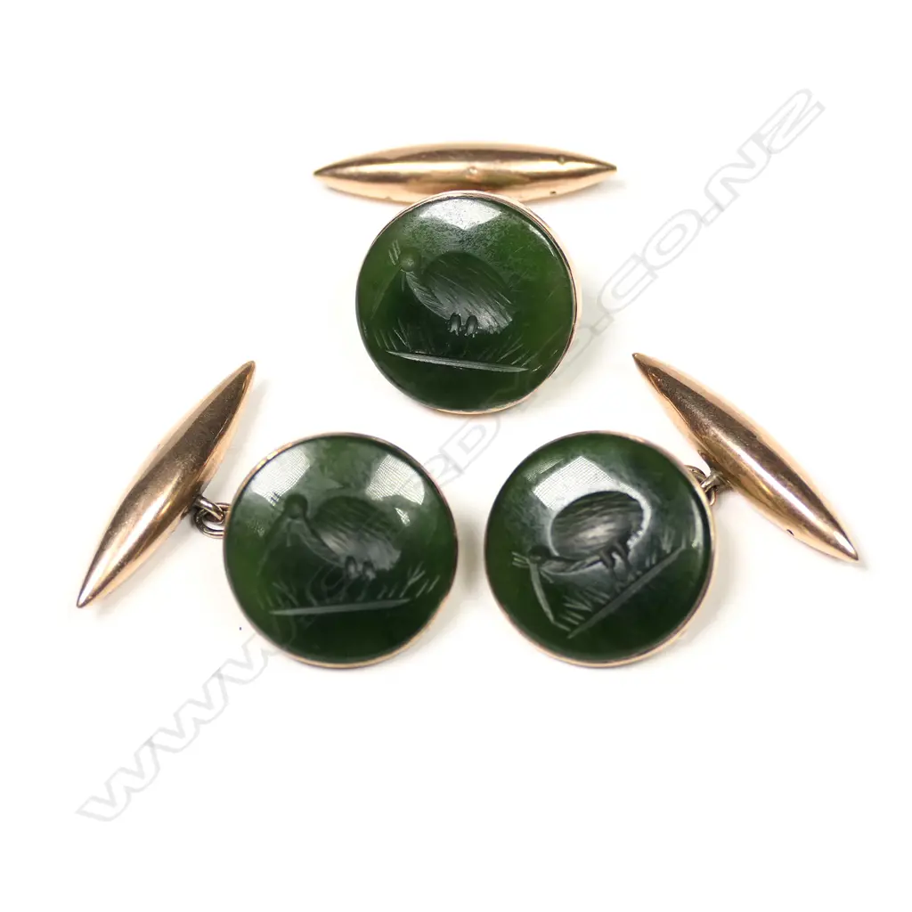 A pair of colonial 9ct rose gold and pounamu cufflinks Image 1++